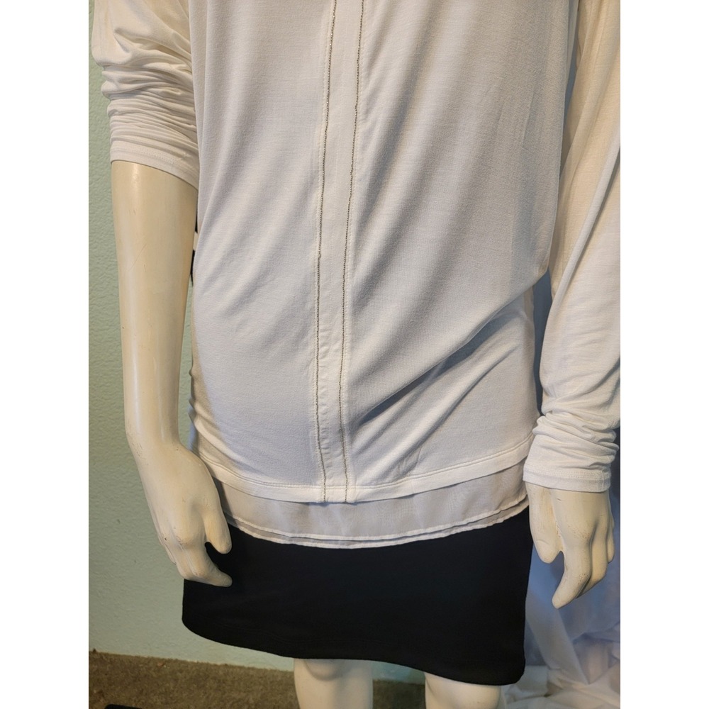 White House Black Market Long Sleeve Silver Bead Trim Blouse Long‎ Length Large - Picture 4 of 11